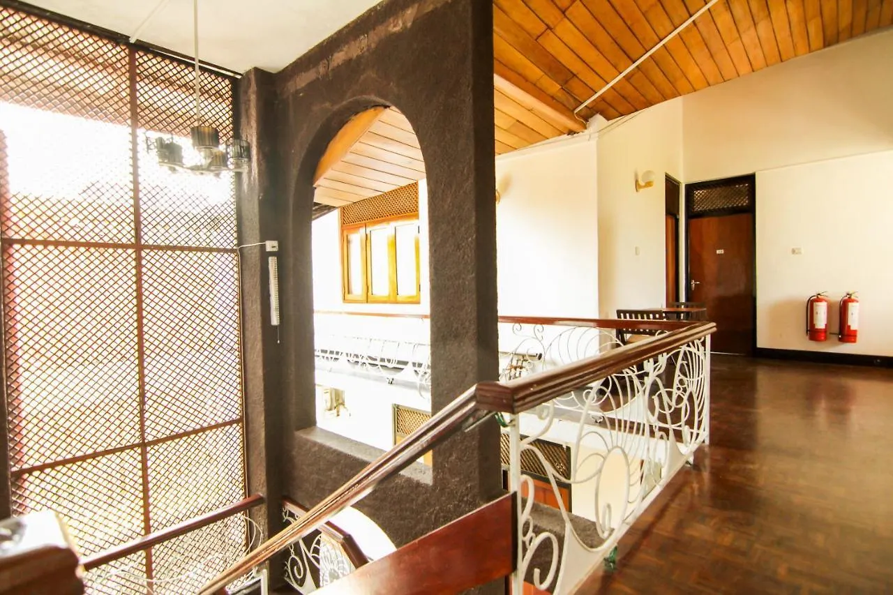 Tropic Inn - Mount Lavinia Watumulla