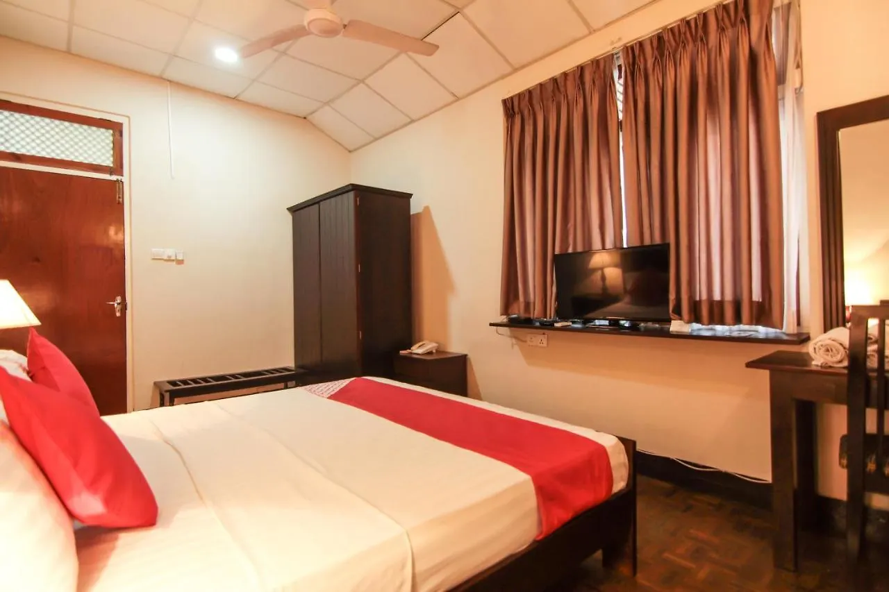 Tropic Inn - Mount Lavinia Watumulla