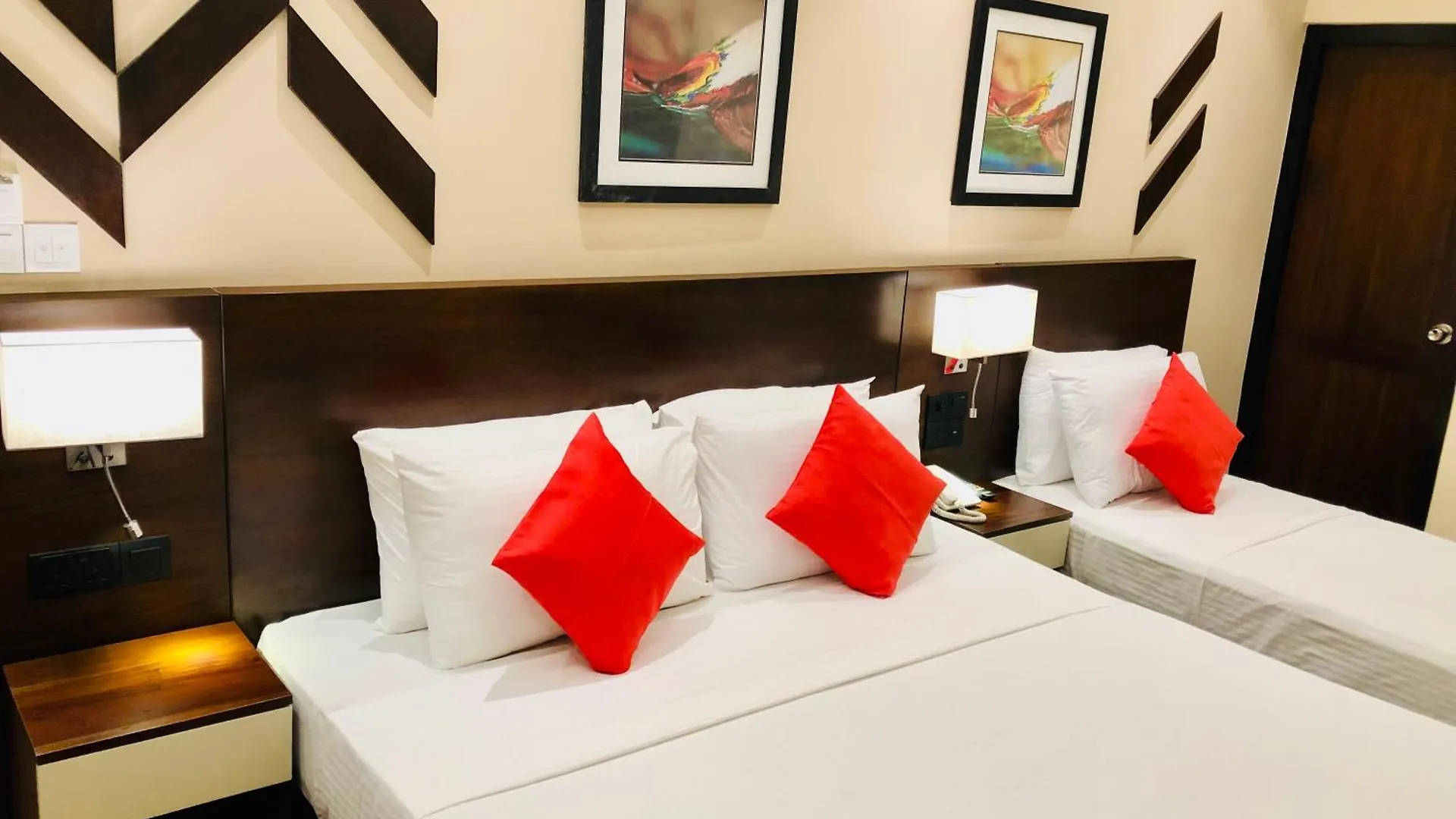 Tropic Inn - Mount Lavinia Watumulla 2*,