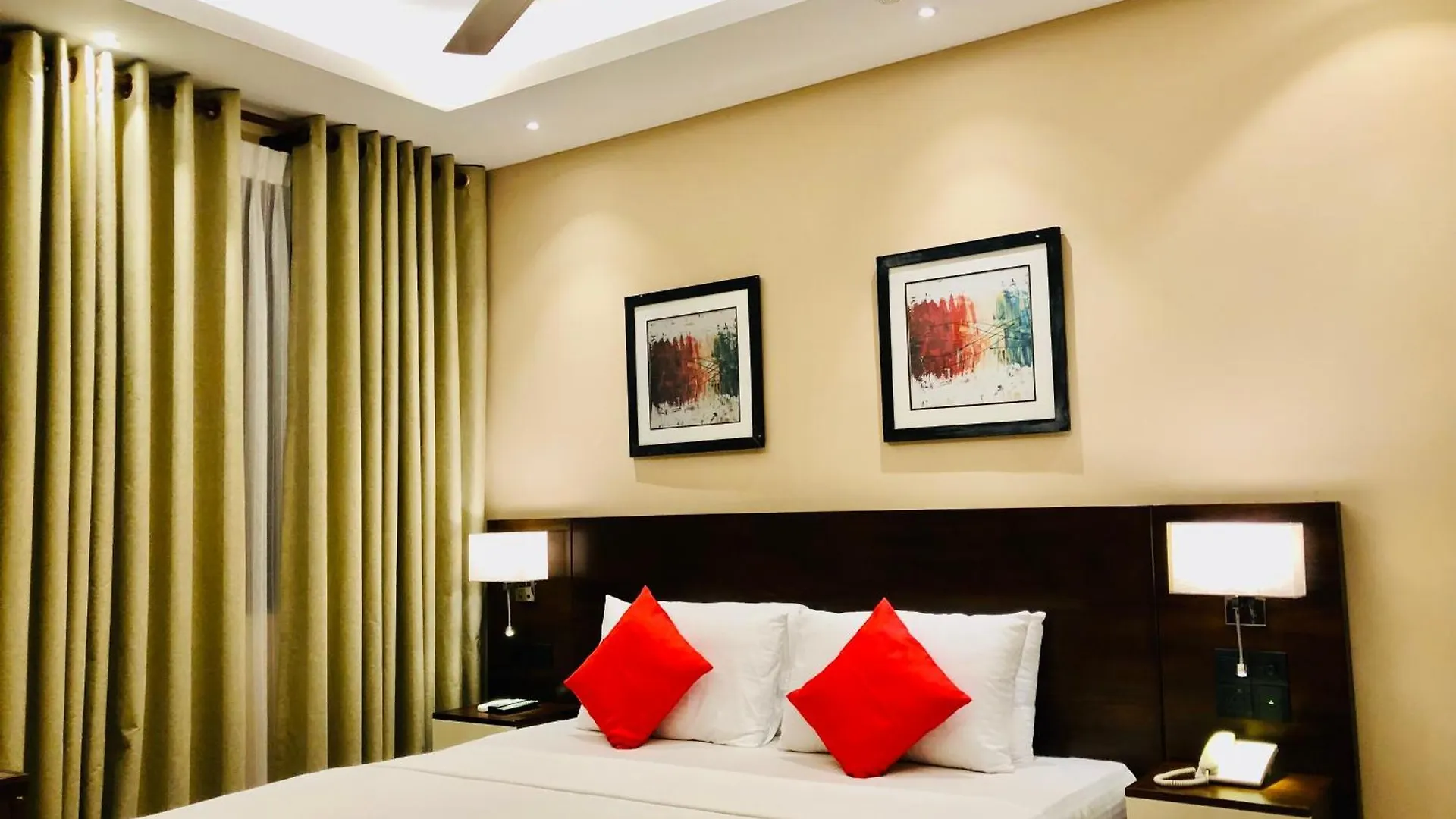 Tropic Inn - Mount Lavinia Watumulla Sri Lanka