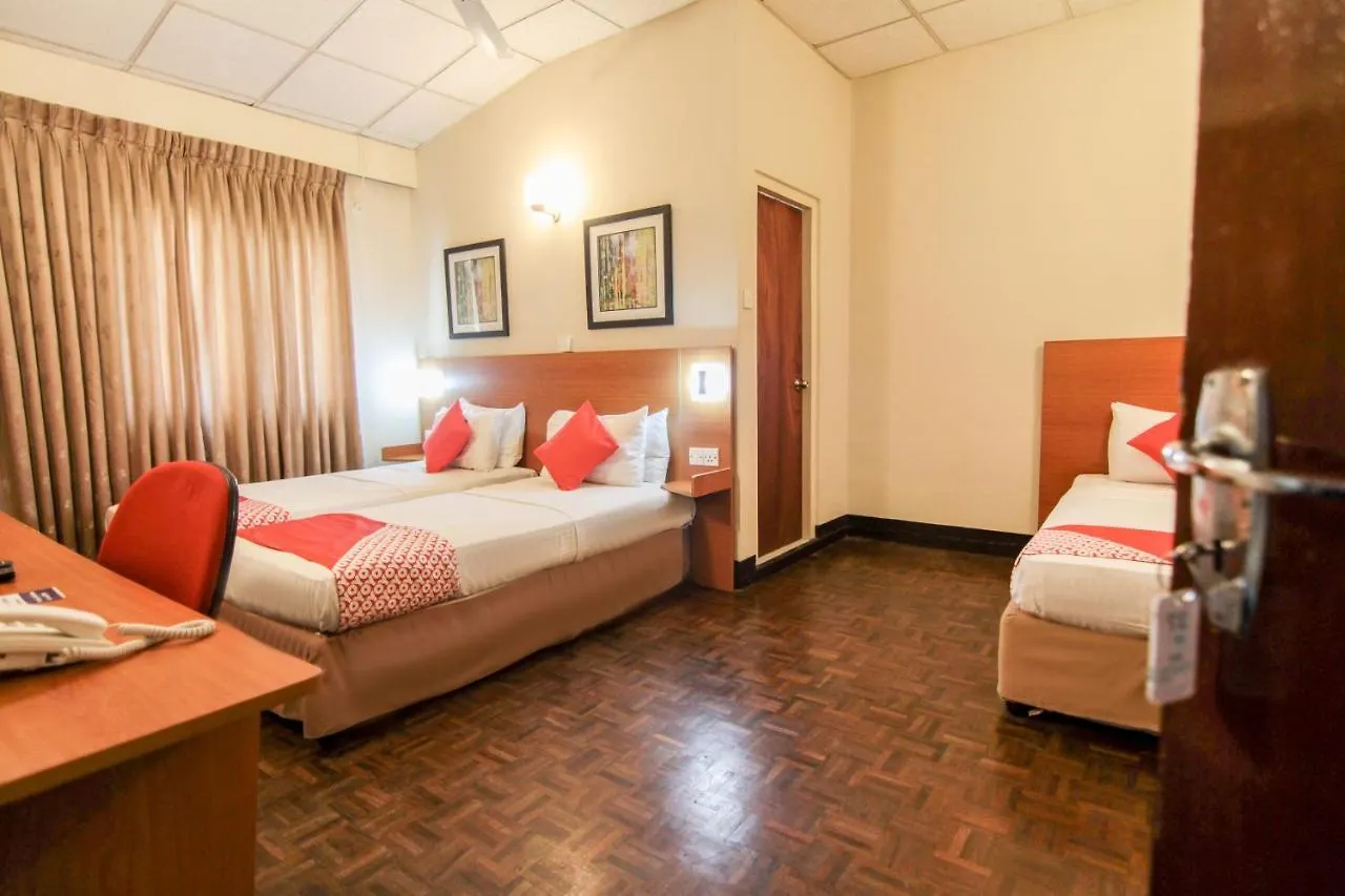 ** Hotel Tropic Inn - Mount Lavinia Watumulla Sri Lanka