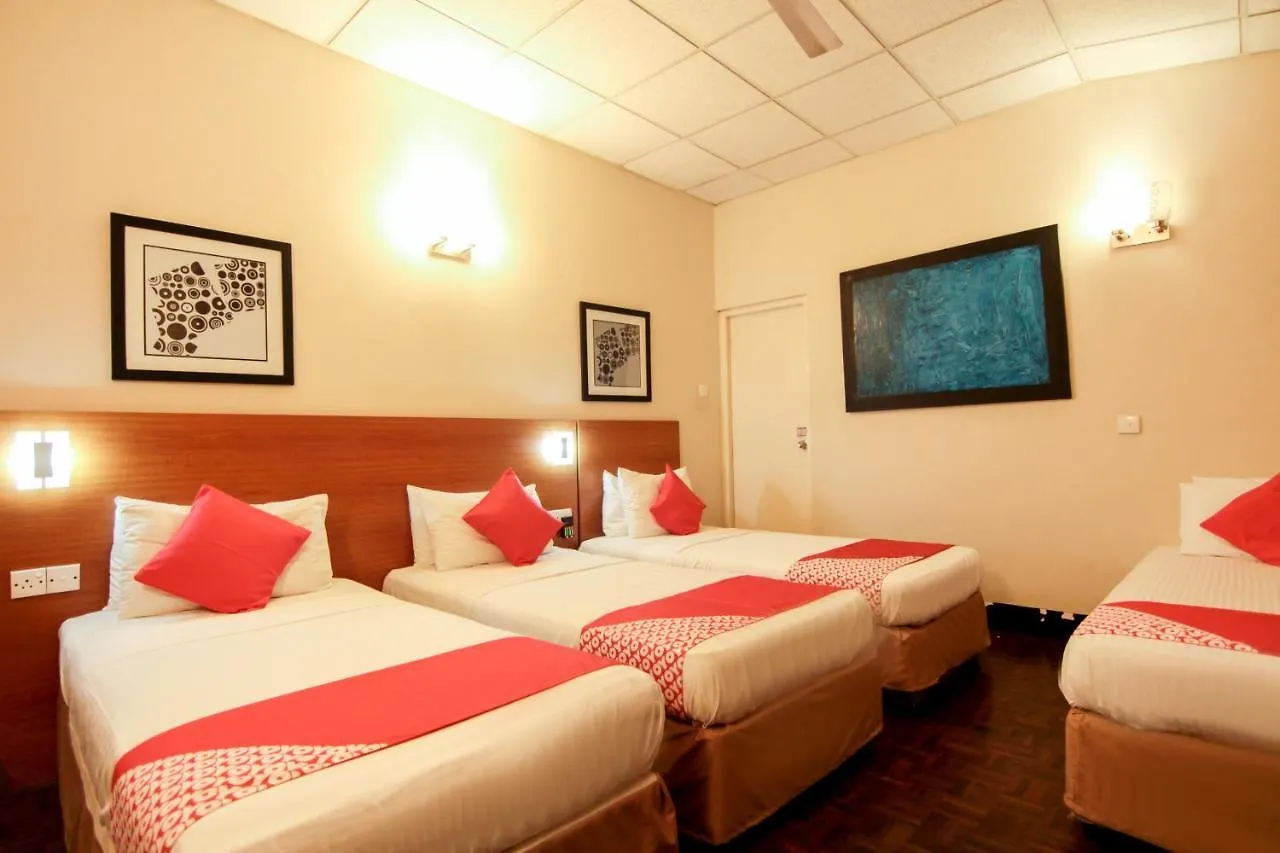 ** Hotel Tropic Inn - Mount Lavinia Watumulla Sri Lanka