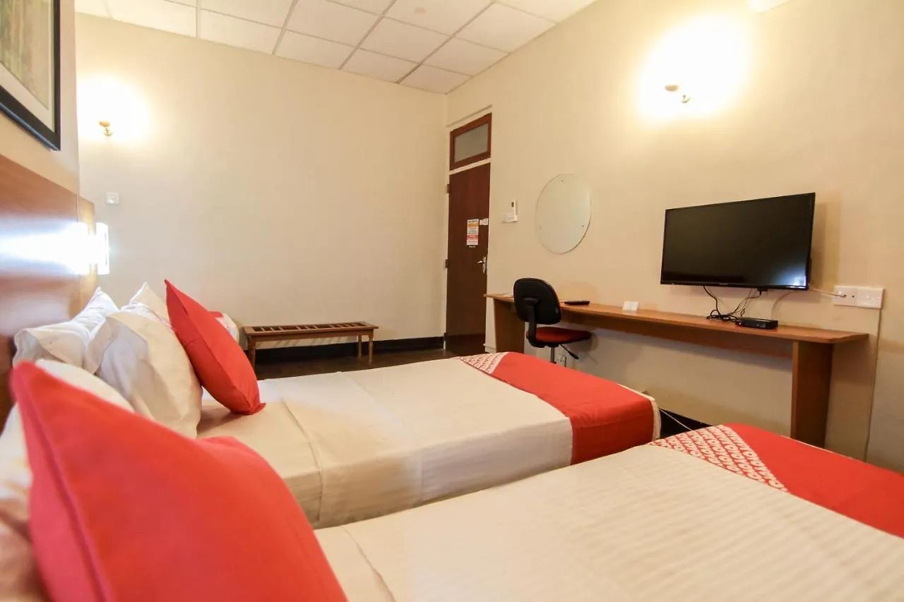 Tropic Inn - Mount Lavinia Watumulla
