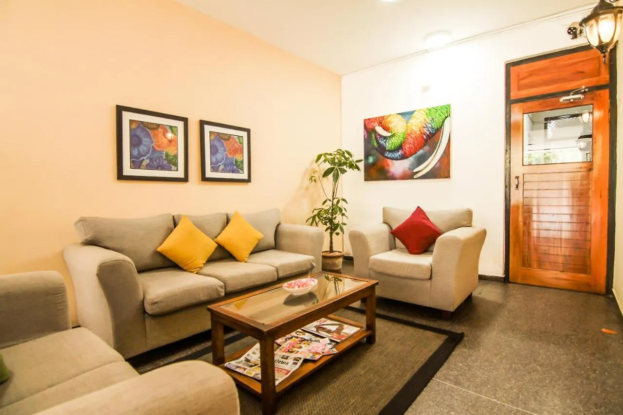 ** Hotel Tropic Inn - Mount Lavinia Watumulla Sri Lanka
